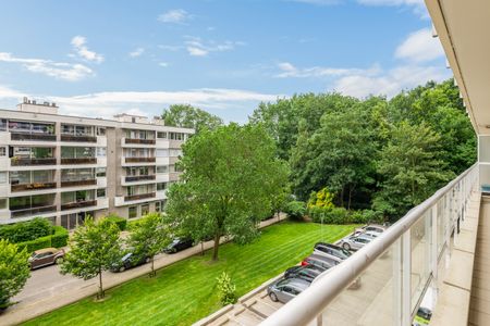 Mooi appartement met 2 slaapkamers en terras te Berchem! - Photo 3