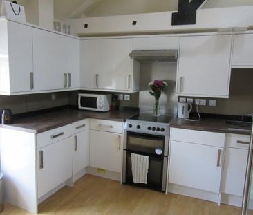 1 bedroom flat to rent - Photo 2