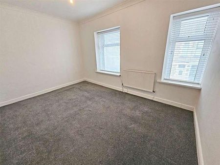 Augustus Street, Ynysybwl, CF37 - Photo 5