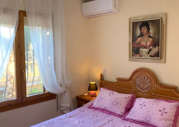Villa for rent with 3 bedrooms and pool in Calpe for the winter season.