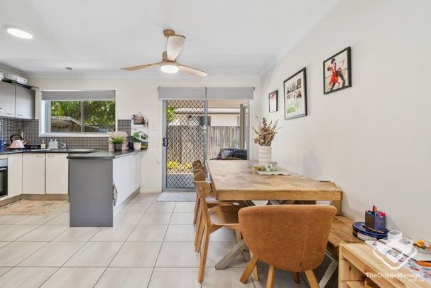 WALKING DISTANCE TO GARDEN CITY, LUXURY TOWNHOUSE FOR RENT, AIRCON AVAILABLE - Photo 1