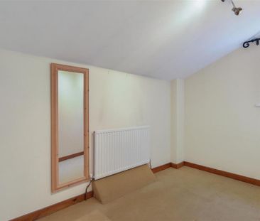 2 bedroom cottage to rent - Photo 1