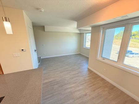For Lease - 370 Fisher Mills Road Unit# C60, Cambridge, Ontario - Photo 3