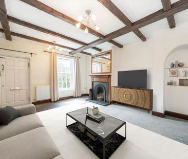 2 bedroom terraced house to rent - Photo 4