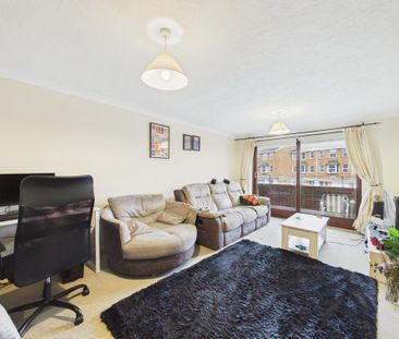 1 bedroom flat to rent - Photo 3