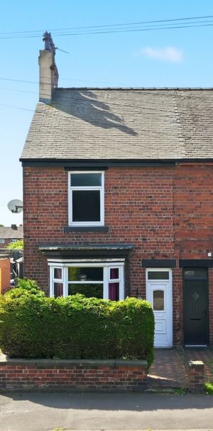 2 bedroom house to rent - Photo 1