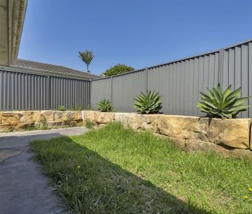 Cozy and Well-Maintained 2-Bedroom Home - Photo 4