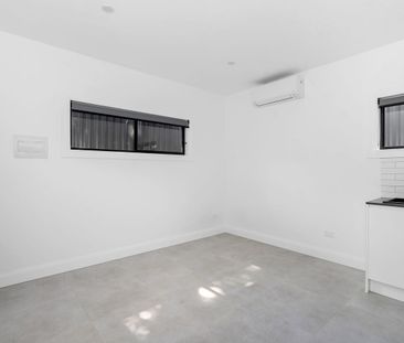 Studio In Quiet Location - Photo 1