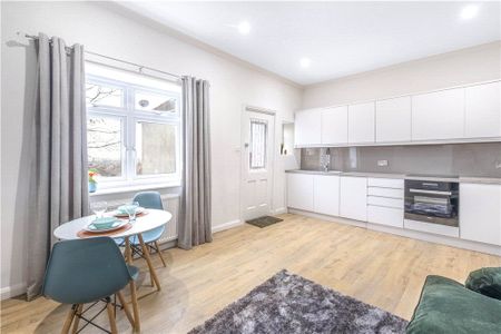 Mersham Road, Thornton Heath, CR7 8NR - Photo 4