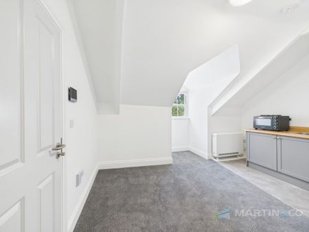 Studio to rent - Photo 3