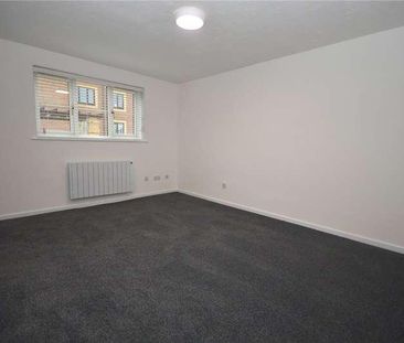 Walton Grange, Bath Road, Swindon, SN1 - Photo 4