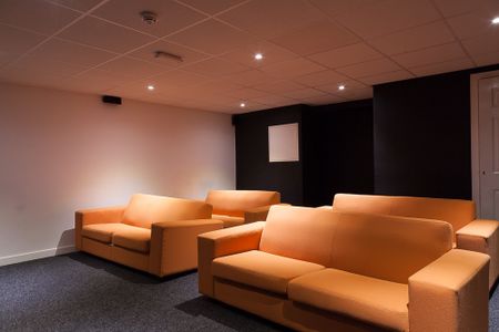 Studio Flat, Minerva House, NG1 - Photo 2