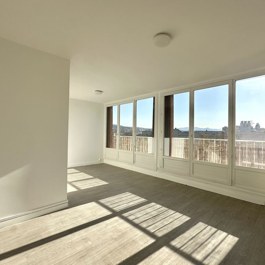 Location Appartement 3 pièces 62m² MARSEILLE 15ème - Photo 1