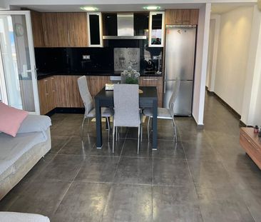 Apartamento de alquiler en Calle Ciudad Real, Gran Playa - Photo 2