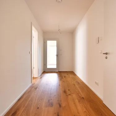 Exklusive Neubauwohnung mit Terrasse und Garten! 90qm, hochwertige Einbauküche, Parkett, Rolläden... - Foto 1