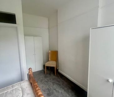 1 Bed Flat, Edgbaston, B16 - Photo 5