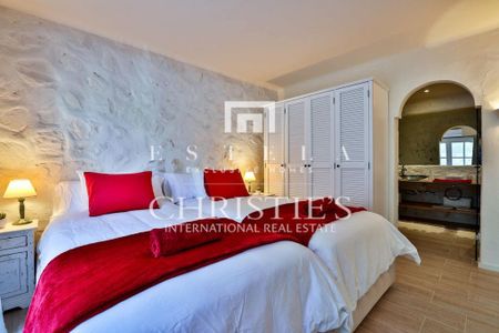 4 bedroom luxury Villa for rent in Santa Eulària des Riu, Spain - Photo 3