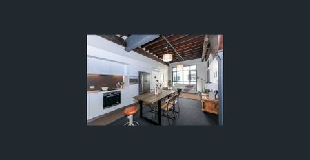 'Heirloom' New York Style UNFURNISHED 1 Bedroom Apartment - Photo 3