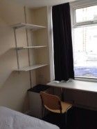 **Fantastic four bed house 1 minute from uni *** - Photo 5