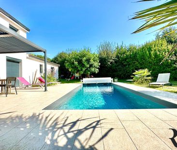 AIGREFEUILLE Maison 7 pièces 165 m2 avec piscine - Photo 2