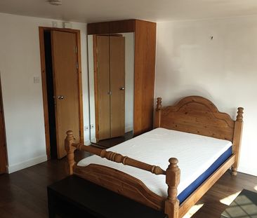 Studio Flat, Gunnersbury Lane, W3 - Photo 1