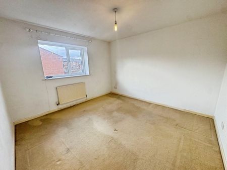 3 bedroom mews to rent - Photo 3