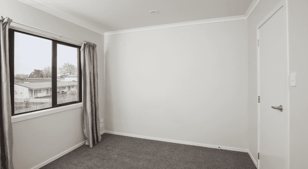 Prime location, Grey Street coffee culture on your doorstep plus top school zone - Photo 1