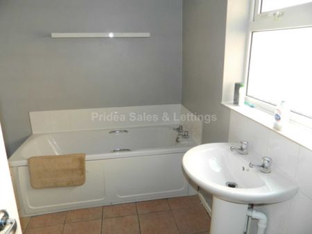 Double Room, Vine Street, Lincoln - Photo 5