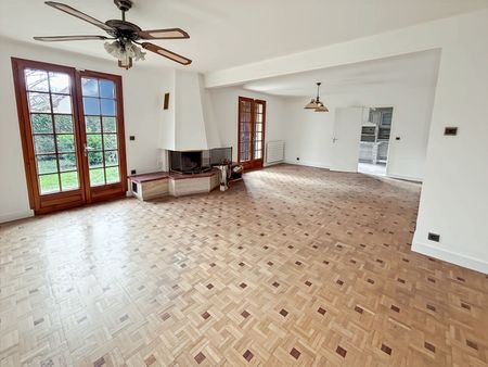 Location maison 5 pièces, 161.21m², Milly-la-Forêt - Photo 5