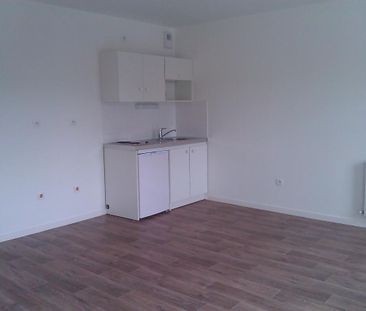 Location Appartement 2 pièces 41m² LA CHAPELLE SUR ERDRE 44240 - Photo 3