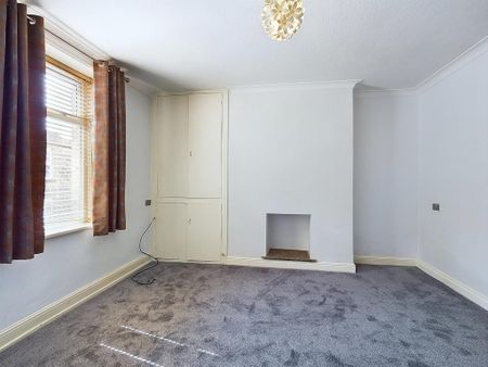3 bedroom terraced house to rent - Photo 5