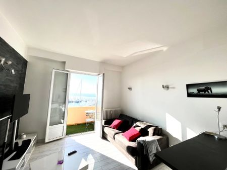 Location appartement meublé Golfe Juan - Photo 3