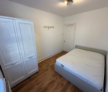 Studio Flat, York Road, E17 - Photo 1