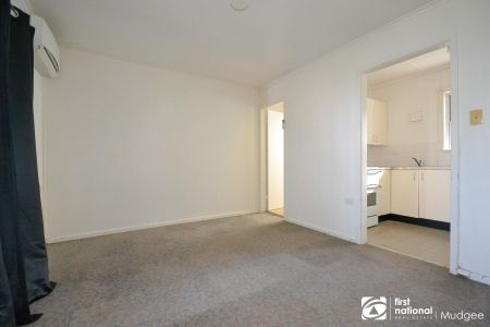 STUDIO LIVING CLOSE TO TOWN - Photo 3