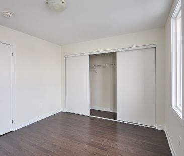 For Lease - 60 Green gardens Boulevard, Toronto, Ontario - Photo 2
