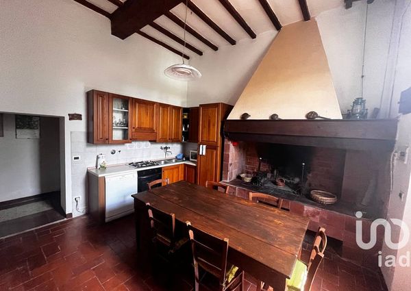 Via San Martino Altoreggi, Figline e Incisa Valdarno, Tuscany 50063