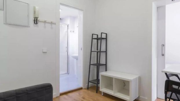 Apartamento de alquiler en Embajadores - Lavapiés - Foto 1