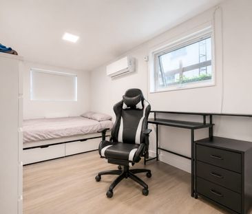 For Lease - 521 Browns Line Unit# 1, Toronto, Ontario - Photo 4