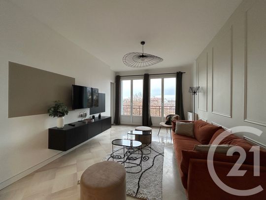 Location Appartement 5 pièces 102m² TROYES 10000 - Photo 1