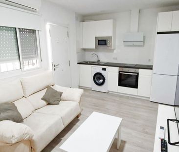 Alquiler de piso en Campanillas - Photo 4