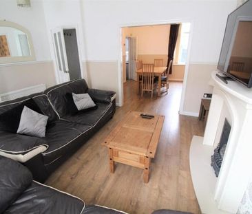 Room in a Shared House, Maxton Road, L6 - Photo 5