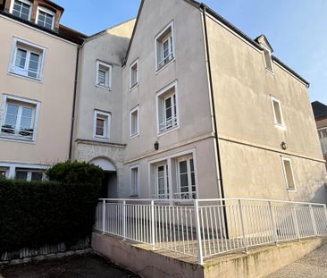 Location Appartement 4 pièces 72 m2 à Chartres - Photo 3