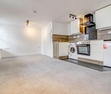 1 bedroom property to rent - Photo 3