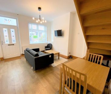 3 bedroom terraced house to rent - Photo 2