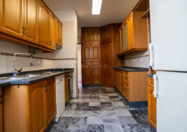 Apartamento T3 em Lisboa