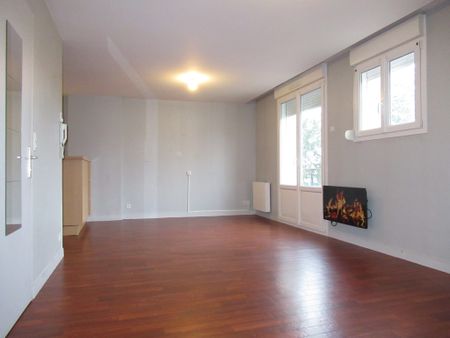 Location Appartement 3 pièces 55m² LA FERTE MACE 61600 - Photo 5