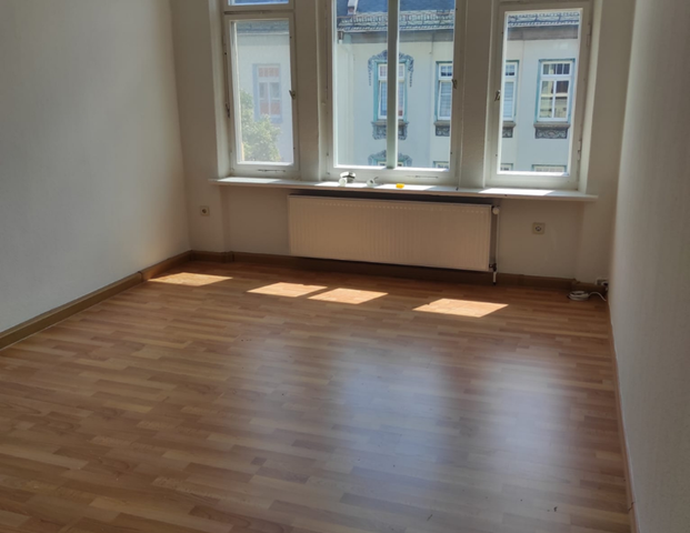 schöne 3-Zimmer mit EBK (2021 saniert) - Gera Stadtmitte - Foto 1