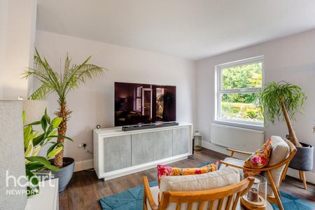 3 bedroom detached house to rent - Photo 5