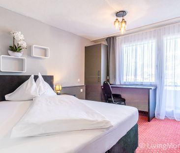 möblierte Studio Doppel mit Balkon im Parkhotel Wangs per sofort - Foto 1