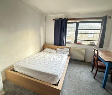 Room in a Shared House, Burgos Grove, SE10 - Photo 5